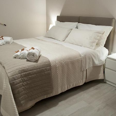 L' Albero Di Giada Bed & Breakfast Caserta Luaran gambar
