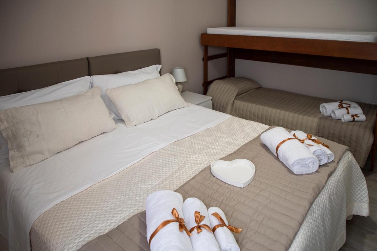 L' Albero Di Giada Bed & Breakfast Caserta Luaran gambar