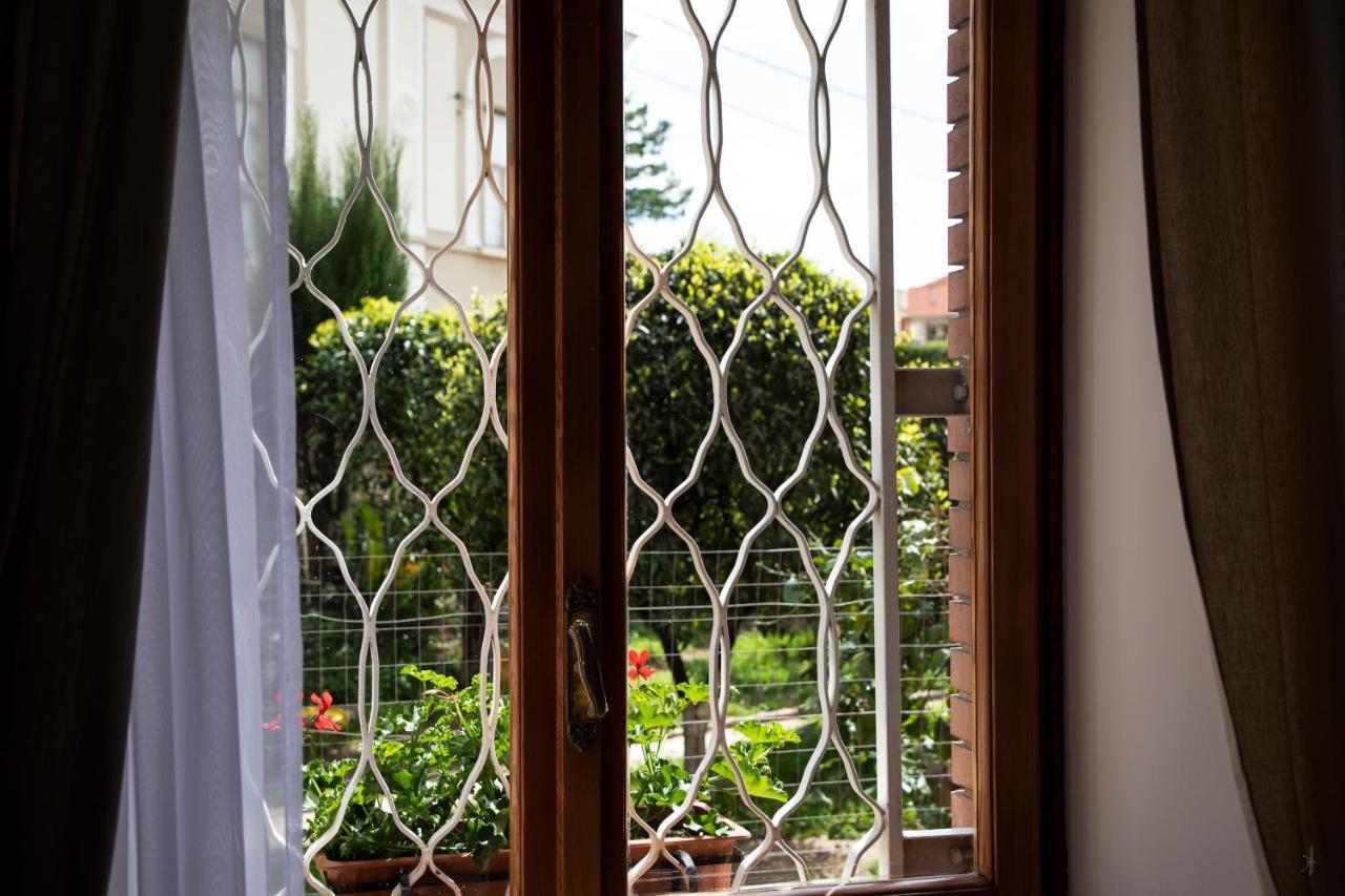 L' Albero Di Giada Bed & Breakfast Caserta Luaran gambar