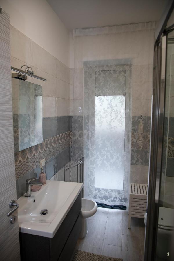 L' Albero Di Giada Bed & Breakfast Caserta Luaran gambar